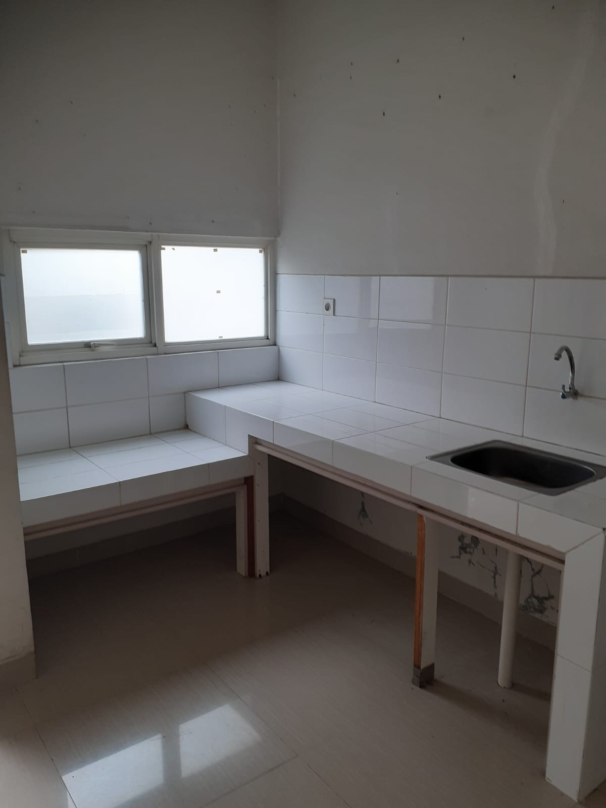 DiJual Rumah di Monte Cavallo Grand Wisata